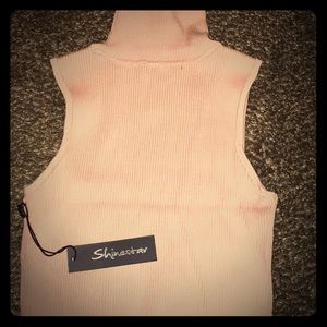 RUE21 💘 CROPPED 😍 RIBBED 🔥 TURTLE NECK TOP 👅